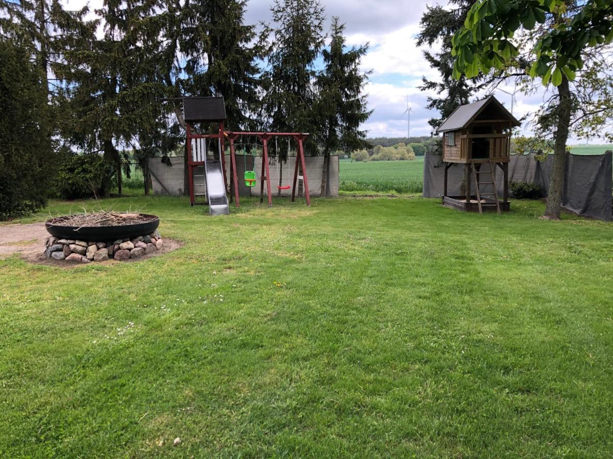 Ferienhaus Biene Wartin Dış mekan fotoğraf