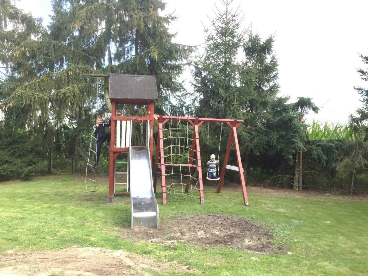 Ferienhaus Biene Wartin Dış mekan fotoğraf